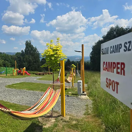 Kemping Slow Camp Pod Bieniatka - Namioty&camper Park Szczyrk