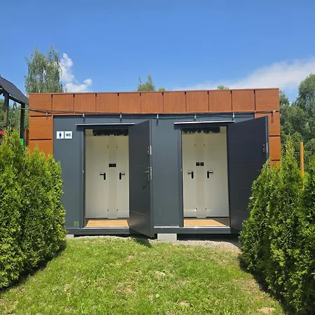 Slow Camp Pod Bieniatka - Namioty&camper Park Kemping *